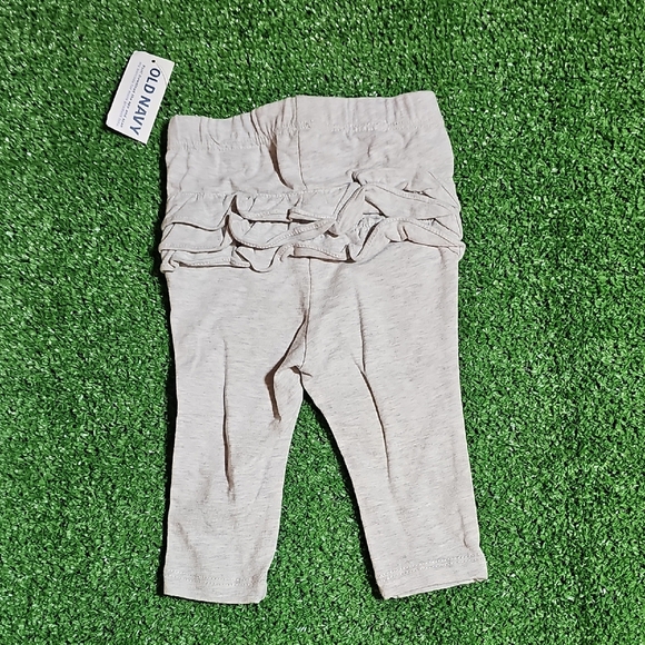 Old Navy Other - Old Navy Kids Ruffle Leggings - Light Gray